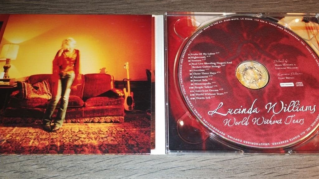 Lucinda Williams - World Without Tears [Digipack], Ophalen of Verzenden, Zo goed als nieuw, Jazz