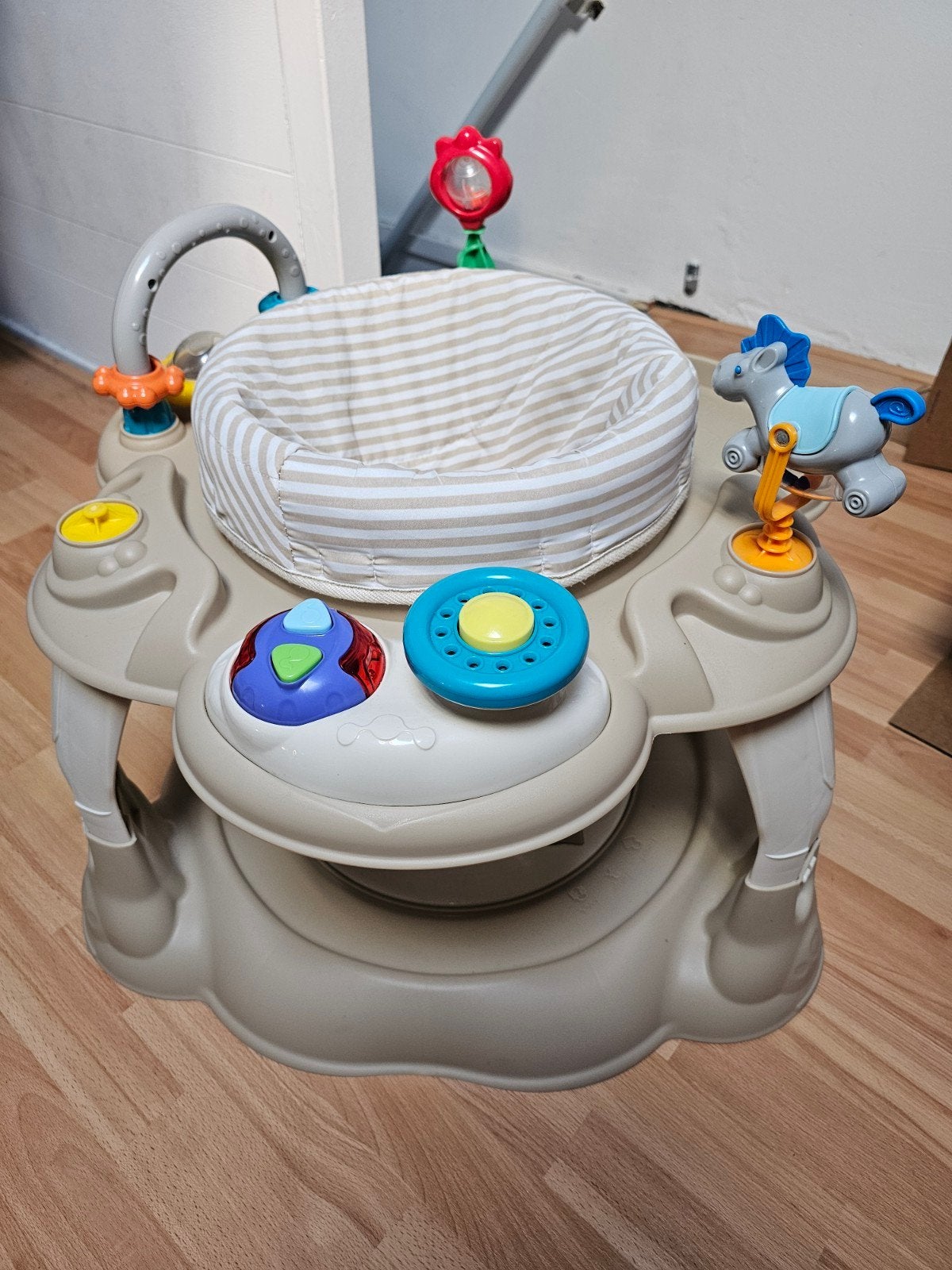 MamaLoes Activity Center - Beige - Activiteiten Tafel, Kinderen en Baby's, Ophalen, Gebruikt, Overige typen, Met licht