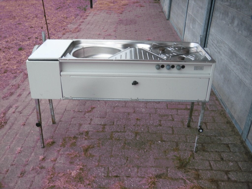 te koop buitenkeuken met 3 pits gasstel en spoelbak, Ophalen, Gebruikt