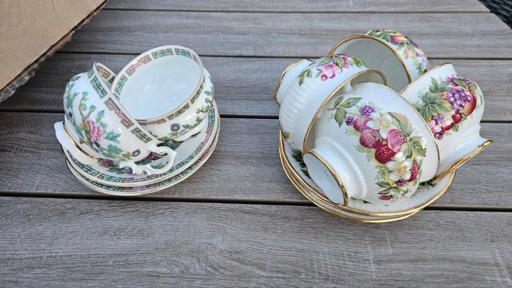 Engels servies, 6 kopjes met schotels, Antiek en Kunst, Antiek | Servies los, Ophalen of Verzenden