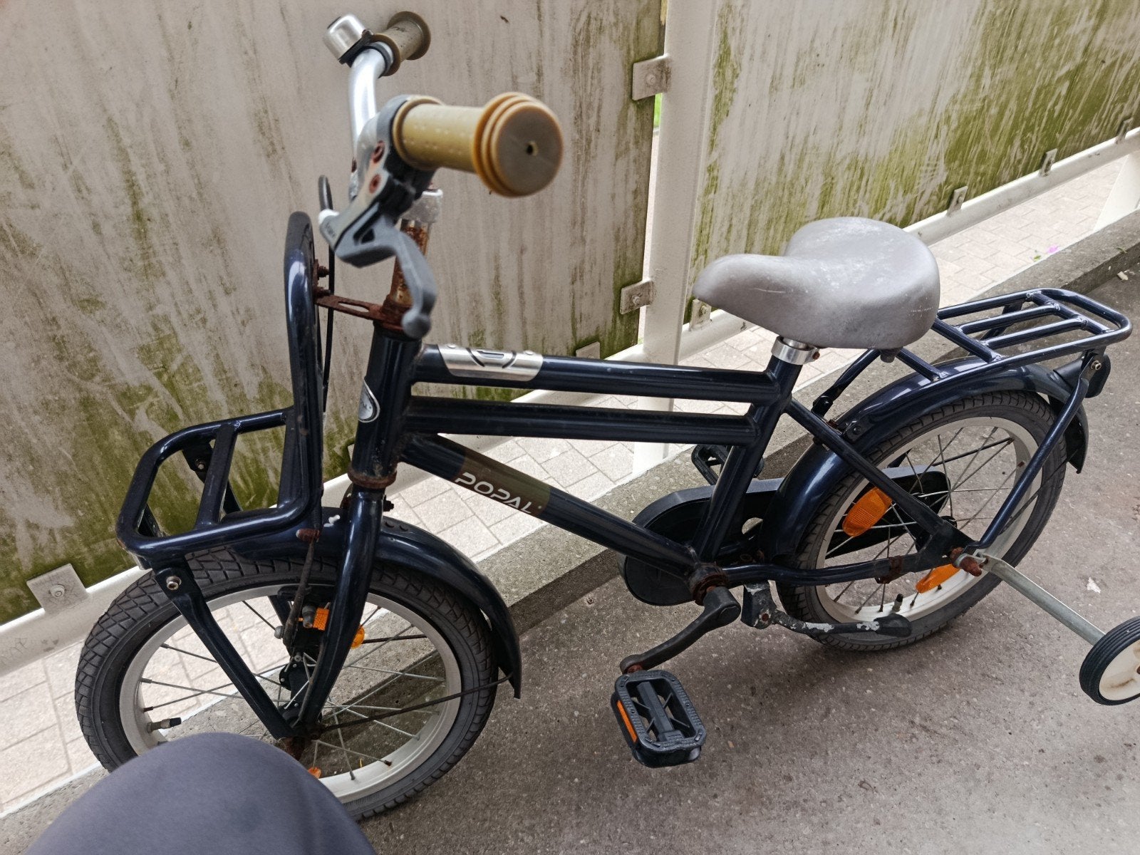 Popal kinderfiets 16 inch met zijwieltjes, Fietsen en Brommers, Terugtraprem, Zijwieltjes, Ophalen of Verzenden, Popal
