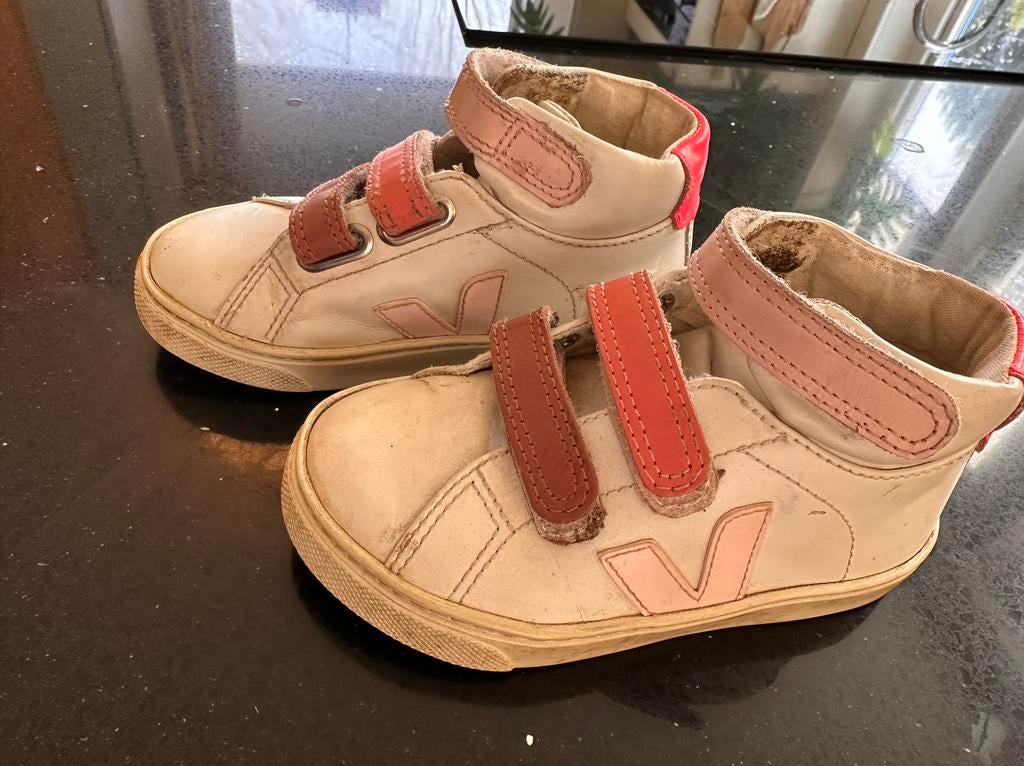 VEJA sneakers maat 26 - Goede gebruikte staat, Kinderen en Baby's, Kinderkleding | Schoenen en Sokken, Ophalen of Verzenden, Gebruikt