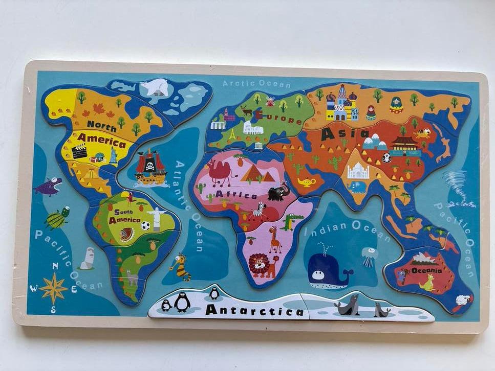 Houten Wereldkaart Puzzel - Nieuw in folie, Ophalen of Verzenden, Nieuw, Overige typen