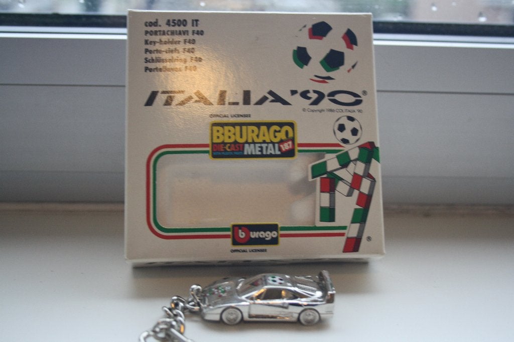 WK 1990 Italië Bburago verzilverde sleutelhanger, Ophalen of Verzenden, Nieuw