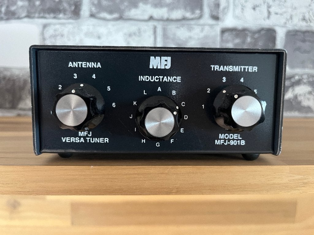 MFJ 901-B manual antenna tuner 200 W, 1.8-30 MHz, Ophalen of Verzenden, Gebruikt, Zender en Ontvanger