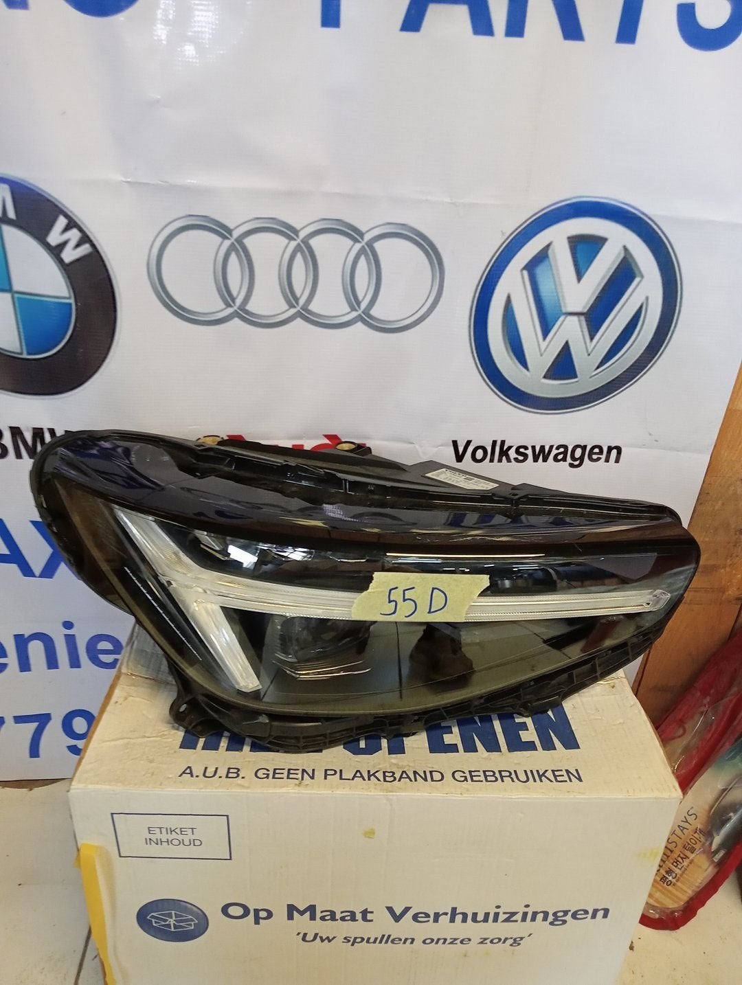 Koplamp Volvo XC40 XC-40 32133832 Rechts LED, Gebruikt, -, -, Ophalen of Verzenden