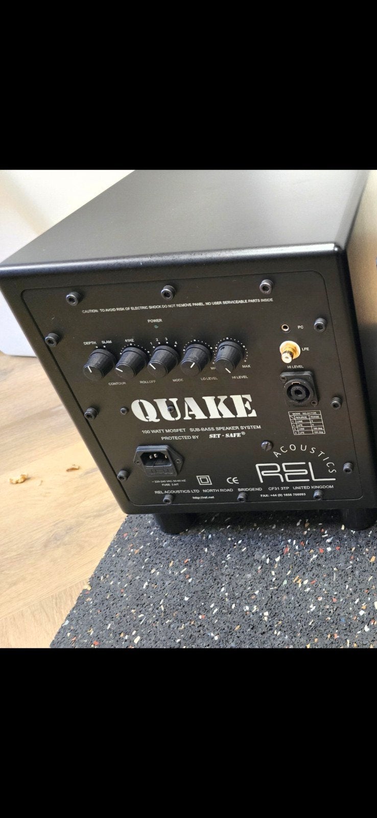 REL Quake mk2 Subwoofer - Compacte en Krachtige Bass, Gebruikt, Subwoofer, Basreflex, Ophalen