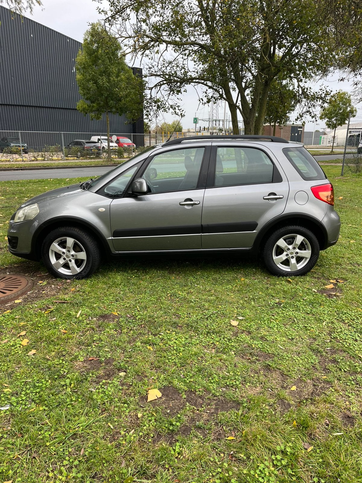 Suzuki SX4 1.6 5D AWD 2011 Grijs ZEER MOOI!!, Zwart, 4 cilinders, Handgeschakeld, Vierwielaandrijving