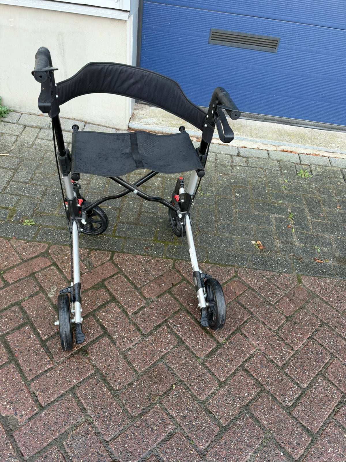 rollator, Ophalen of Verzenden, Zo goed als nieuw, Duwrolstoel