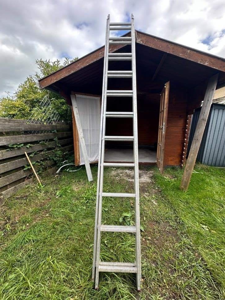 Aluminium ladder 2-delig schuifladder opsteekladder, Doe-het-zelf en Verbouw, Ophalen, Gebruikt, 4 meter of meer