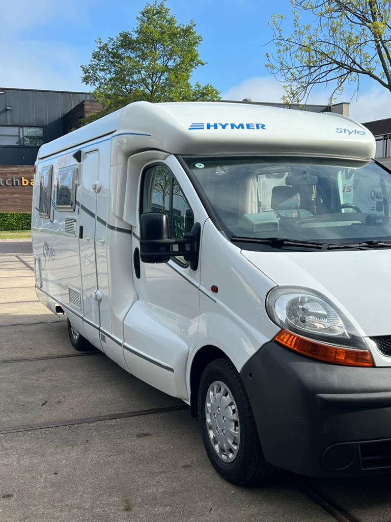 Hymer Eriba Style 576 Camper - Compact en Compleet, Caravans en Kamperen, Standaard zit, Alkoof, Ringverwarming, Tot en met 3