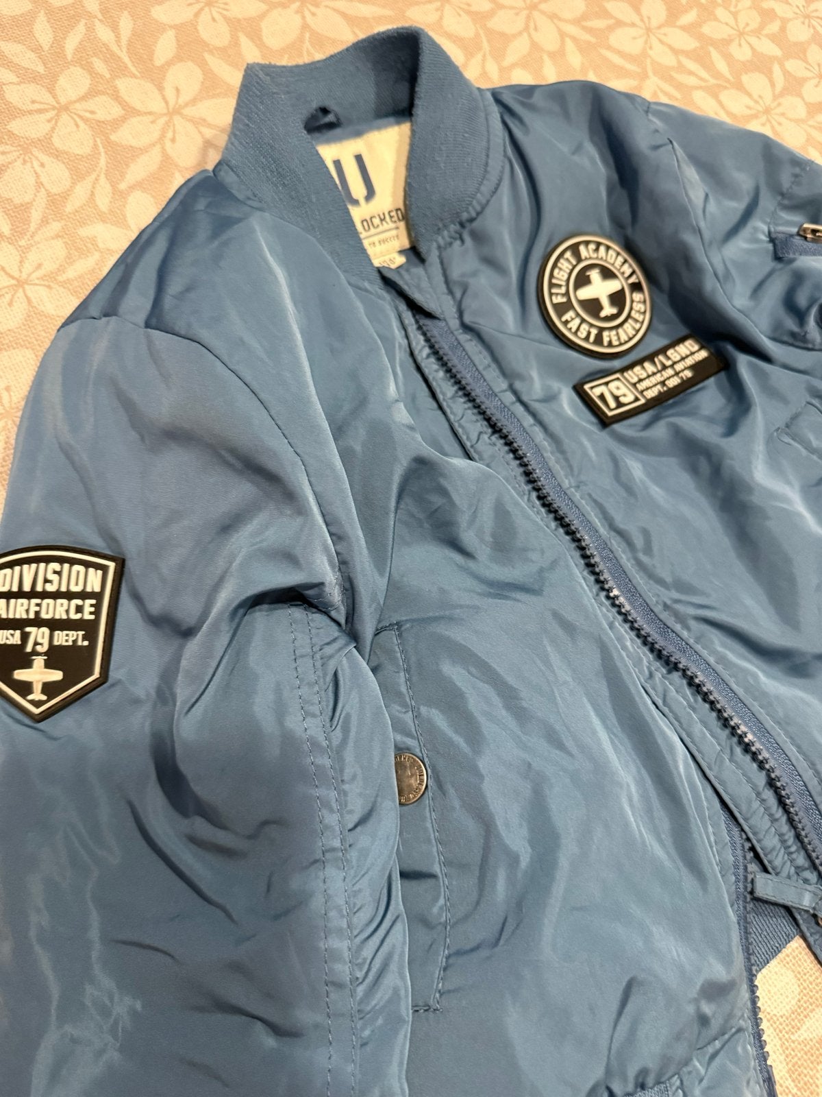Blauwe bomberjack voor jongens - Unlocked, maat 104/110, Verzenden, Zo goed als nieuw, Jongen, Jas
