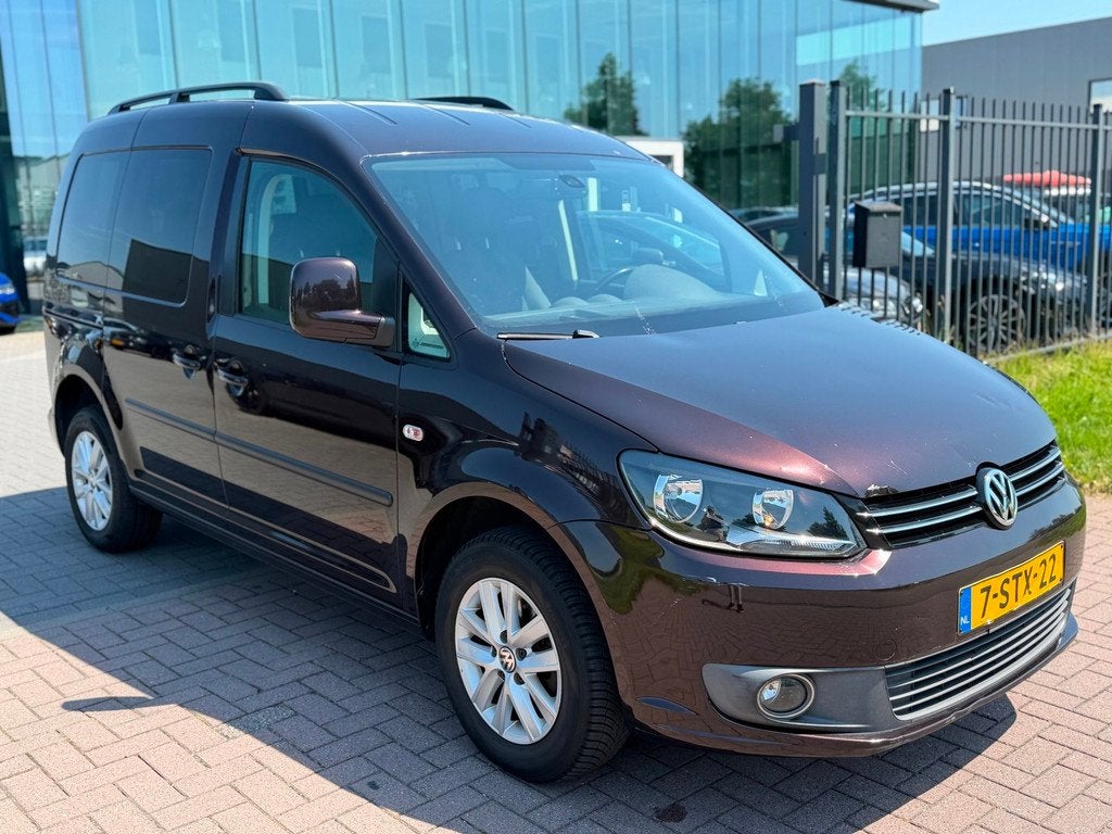 Volkswagen Caddy 1.6 TDI Comfortline DSG Life 5 Persoons 201, Auto's, Euro 5, Stof, Gebruikt, 102 pk