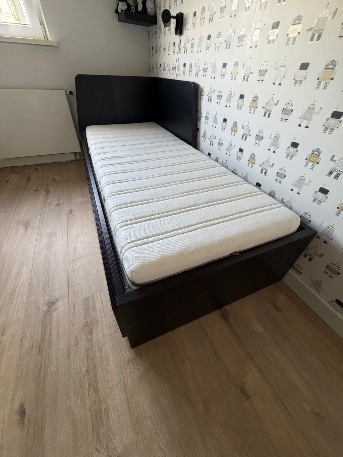 Ikea FLEKKE bedbank met 2 lades, zwartbruin 80 x 200 cm, Verstelbaar, Zwart, Tweepersoons, Ophalen of Verzenden