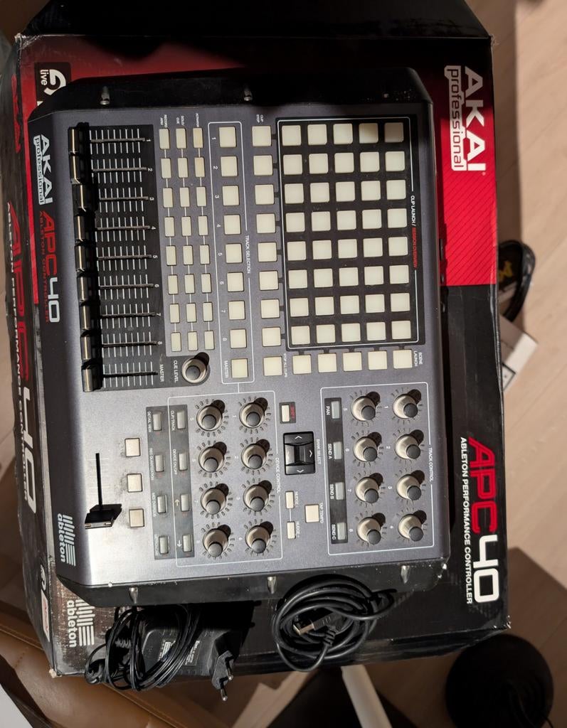 Akai APC40 MK1 - Perfect voor studio gebruik, Muziek en Instrumenten, Ophalen of Verzenden