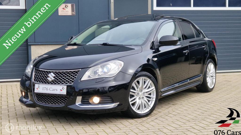 Suzuki Kizashi 2.4 Sport AUTOMAAT LEDER SCHUIFDAK NETTE STAA, Auto's, Automaat, 4 cilinders, 1505 kg, Zwart