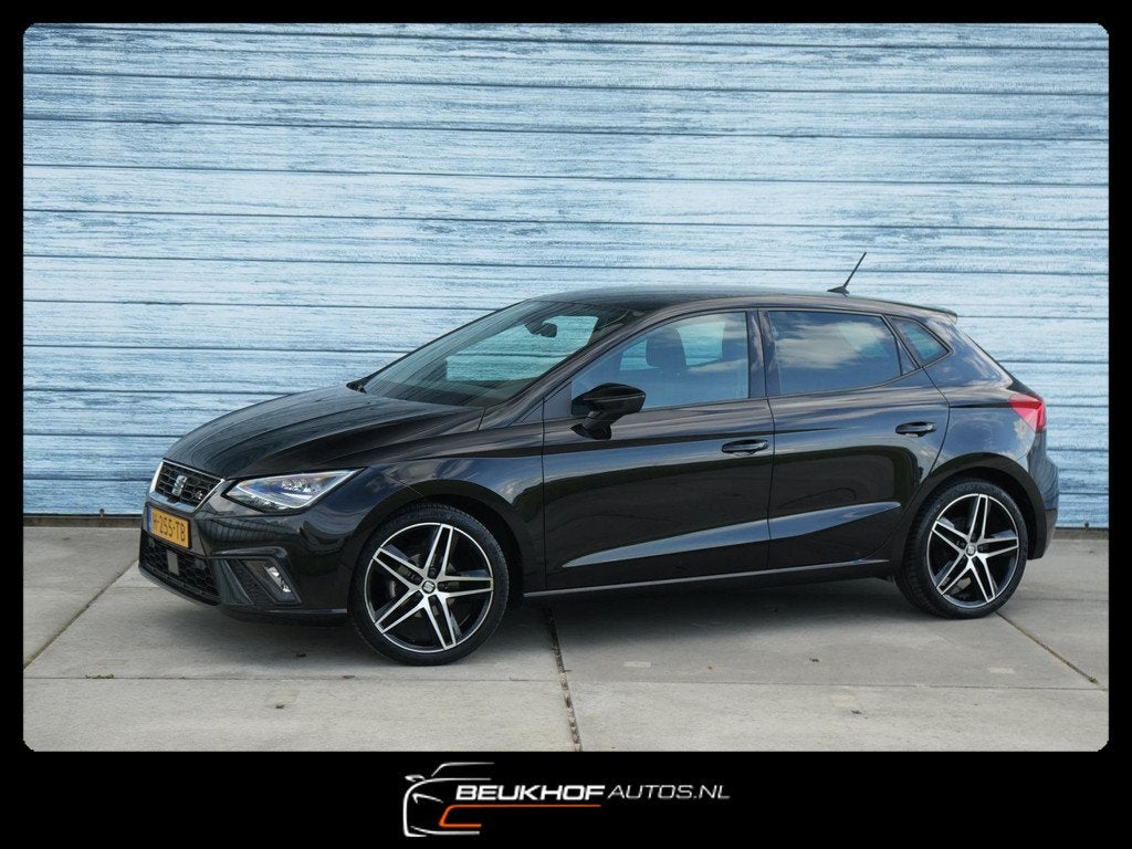 Seat Ibiza 1.0 TSI FR Business Beats Camera Nav VirtualDash, Auto's, Voorwielaandrijving, Stof, 95 pk, Origineel Nederlands
