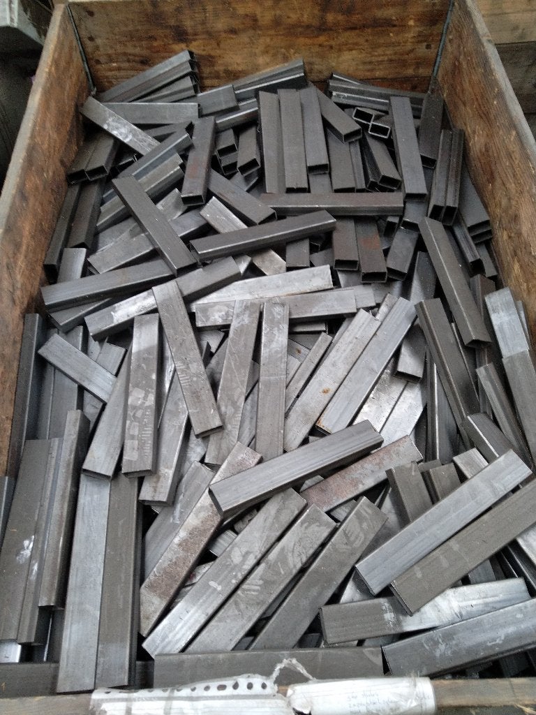 koker 40x20  390mm lang  en 250mm  lang NIEUW, Doe-het-zelf en Verbouw, Metalen, Ophalen of Verzenden, Nieuw, IJzer