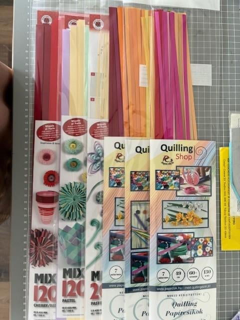 filigraan (quilling) papier, Ophalen of Verzenden, Nieuw