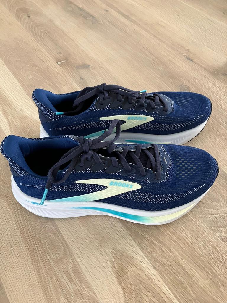 Brooks Ghost 17 Hardloopschoenen - Maat 39, Blauw, Sportschoenen, Ophalen of Verzenden, Zo goed als nieuw