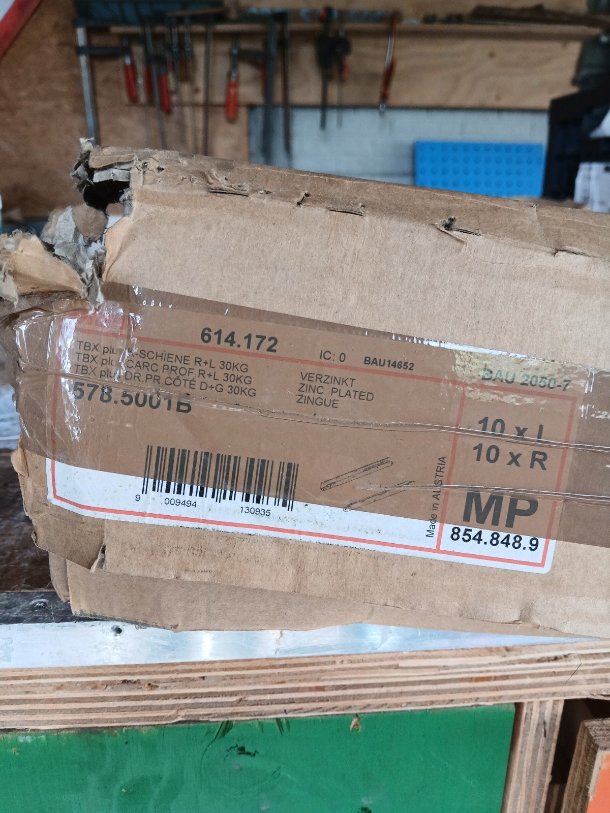 Blum laderails 6x links, 6x rechts 614.172, Ophalen of Verzenden, Nieuw, 250 mm of meer, Overige typen