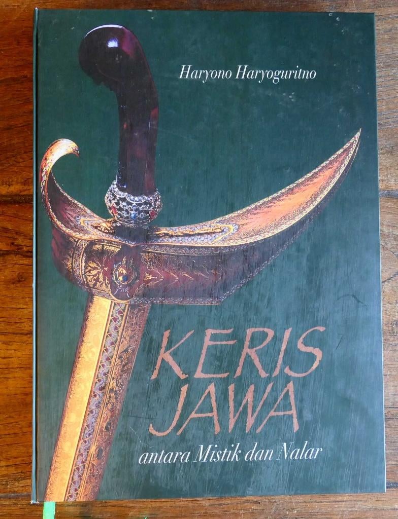 boek over krissen: KERIS JAWA antara Mistik dan Nalar, Verzenden