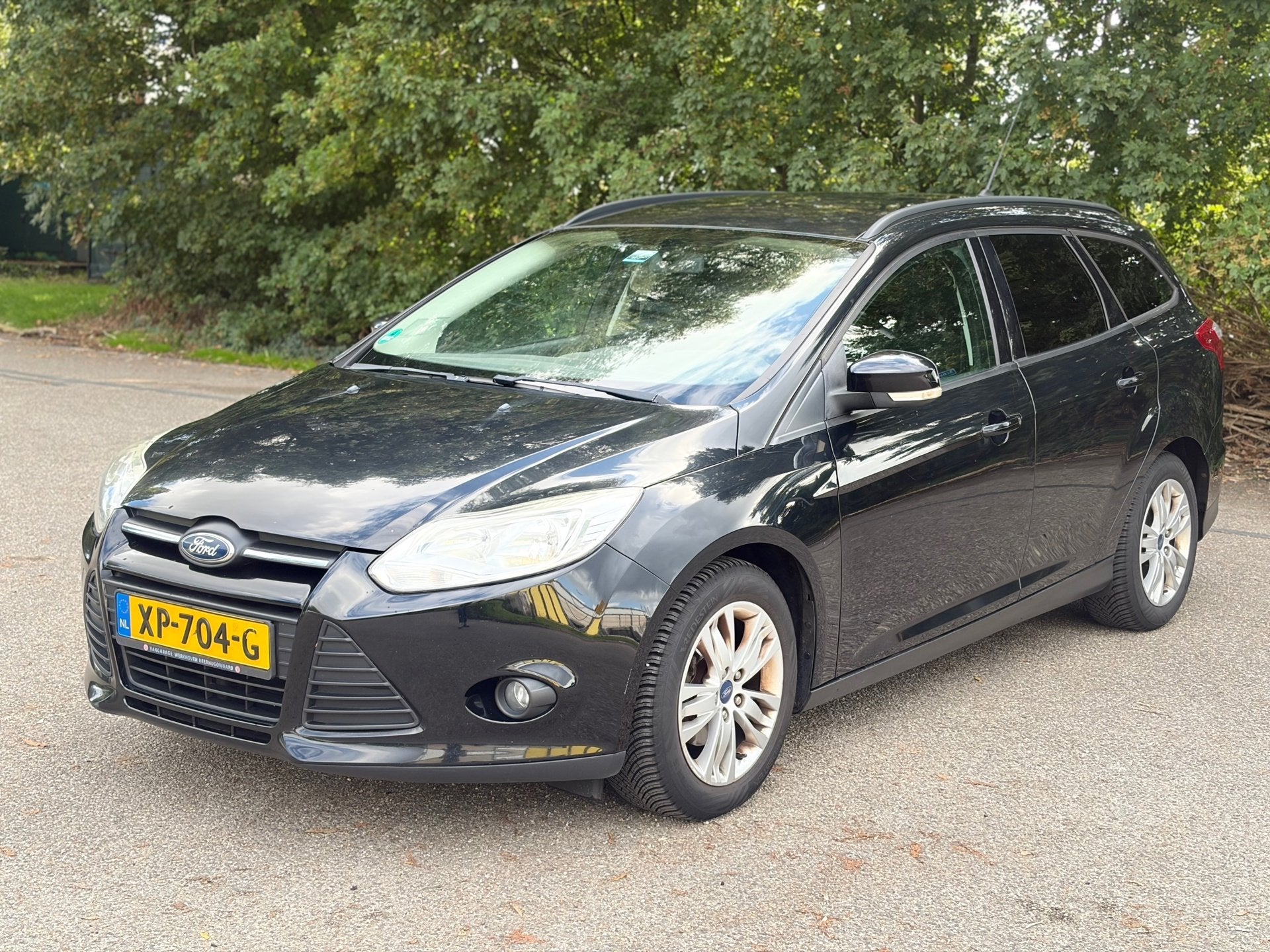 Ford Focus Wagon 1.0 EcoBoost Lease Titanium Boekjes! 2013!, Euro 5, Gebruikt, Zwart, Handgeschakeld