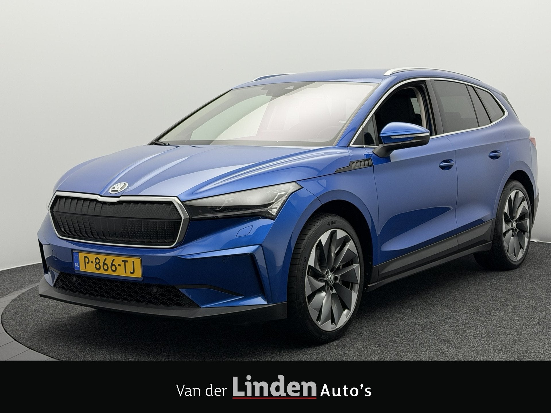 Skoda Enyaq iV 80 SOH 93,7% | Trekhaak | Matrix LED | Leer |, Auto's, Achterwielaandrijving, Gebruikt, Zwart, Blauw