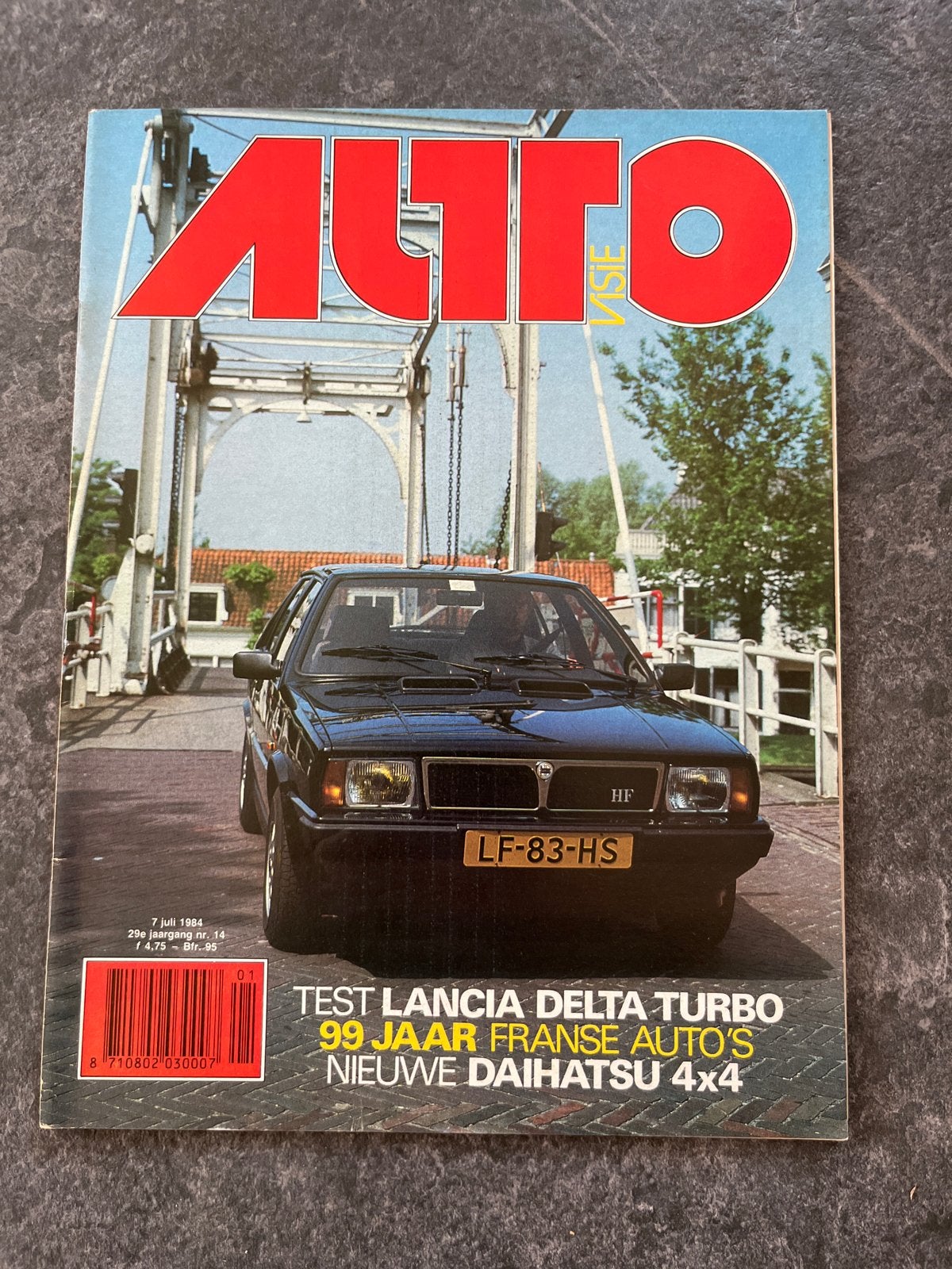 Autovisie 7 juli 1984: Lancia Delta Turbo, Daihatsu 4x4, Ophalen of Verzenden, Gelezen