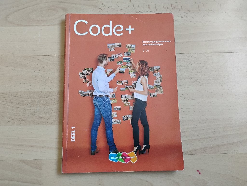 nt2 Code+ deel 1, van niveau 0 naar A1; no code for online, Boeken, Studieboeken en Cursussen, Zo goed als nieuw, MBO, Beta, Ophalen of Verzenden