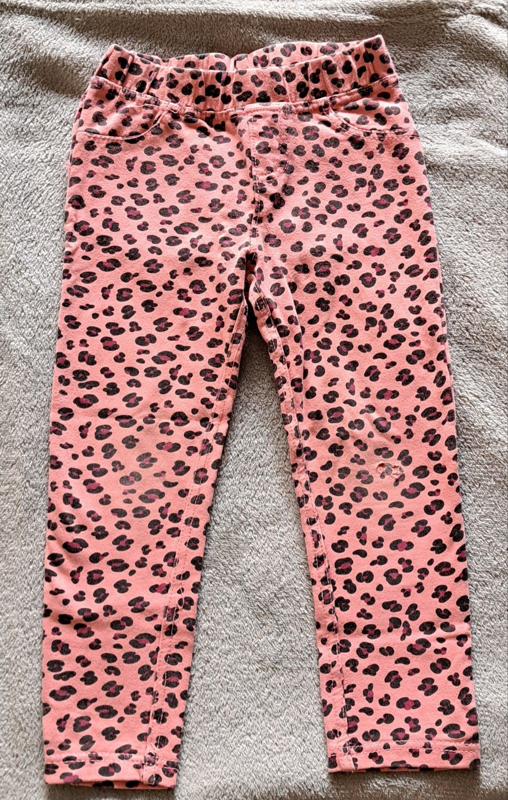 Kiki & Koko Legging met Luipaardprint - Maat 104, Kinderen en Baby's, Gebruikt, Meisje, Kiki & Koko, Ophalen