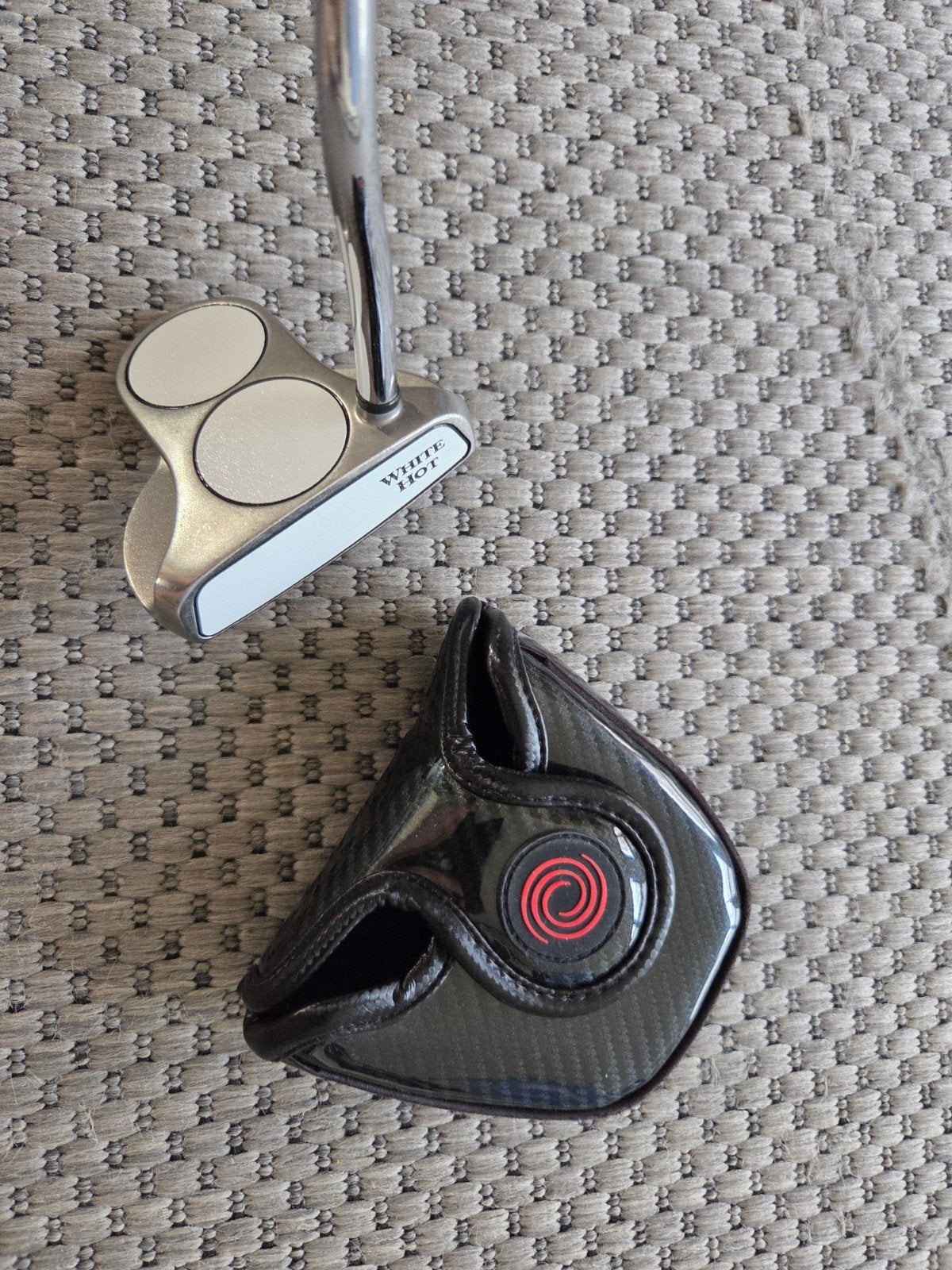 Odysee 3 ball putter 35 inch RH 150 euro, Sport en Fitness, Golf, Ophalen, Club