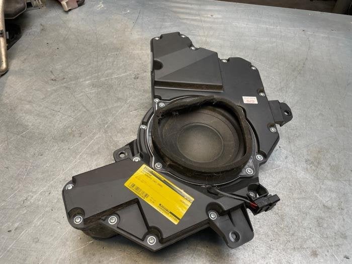 Subwoofer van een Kia Sorento, -, -, Ophalen of Verzenden, -