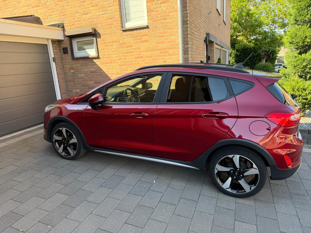 Ford Fiësta Active 1.0 Ecoboost 95pk 5dr 2020 Rood, Voorwielaandrijving, Stof, Zwart, 1064 kg