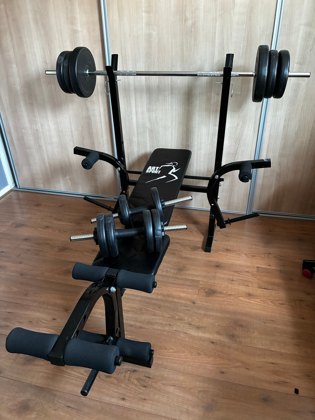 Fitnessbank / halterbank met halterset en dumbbells, Sport en Fitness, Fitnessmaterialen, Ophalen, Gebruikt, Benen, Fitnessbank