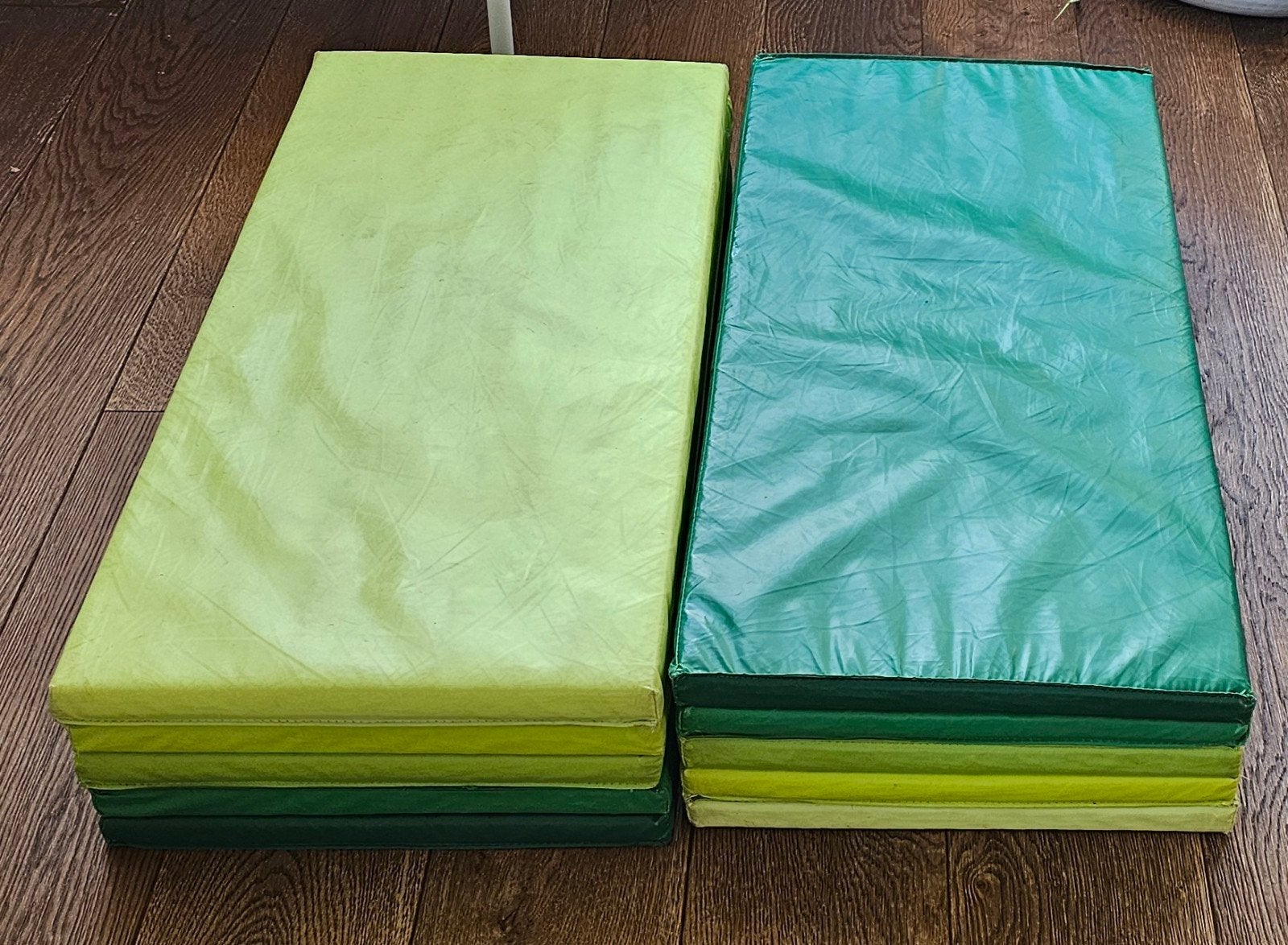 Ikea Plufsig gymnastiekmat 2 stuks beschikbaar, Kinderen en Baby's, Ophalen