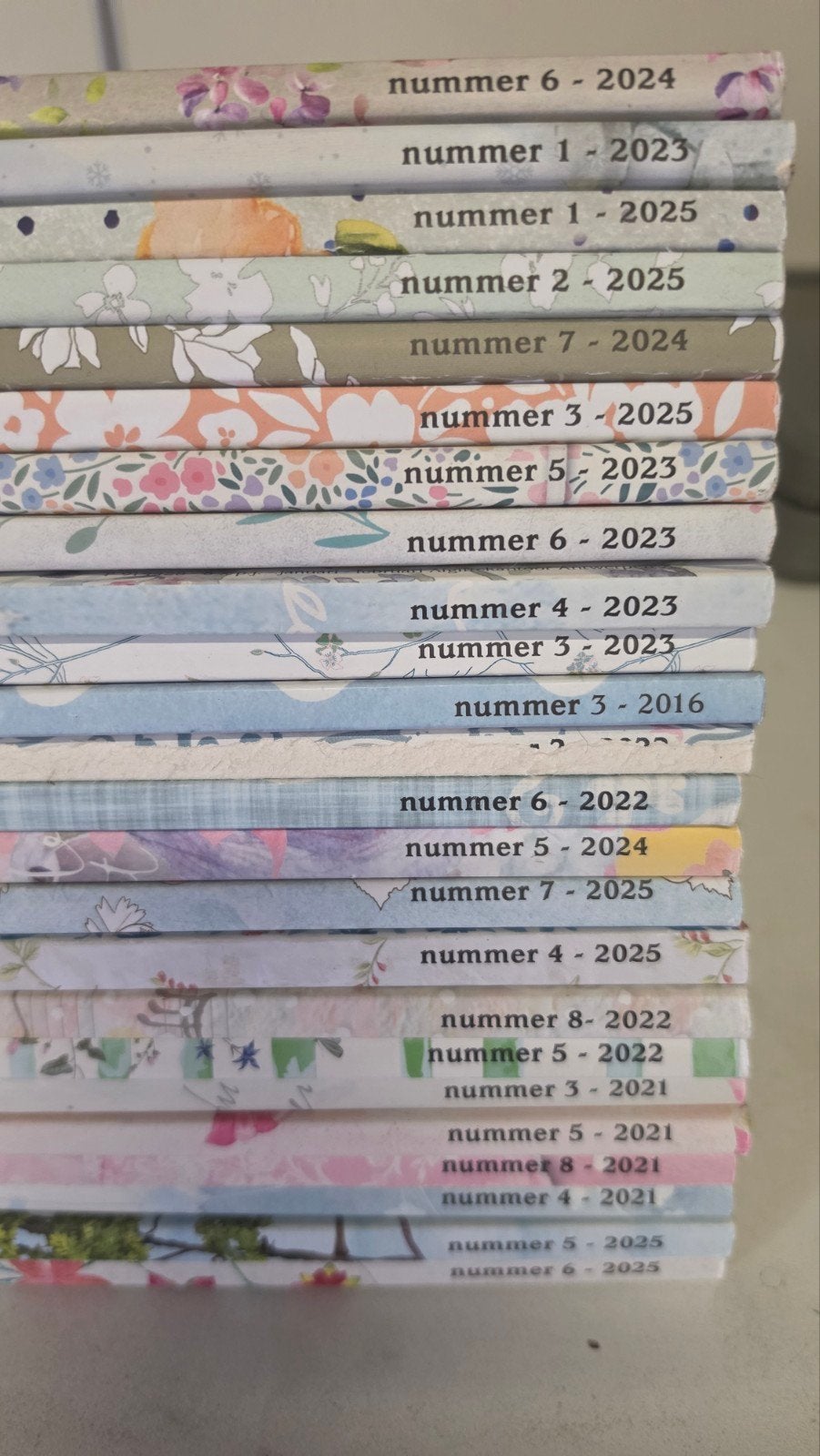 24 Daphne's Diary Tijdschriften - Diverse Jaren, Boeken, Ophalen of Verzenden, Gelezen, Overige typen