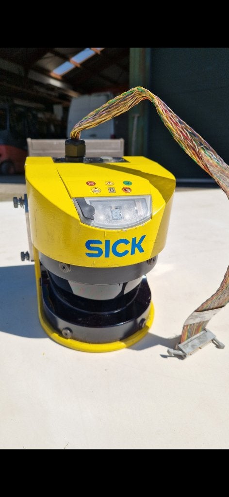 Sick lijnlaser, Ophalen, Zo goed als nieuw