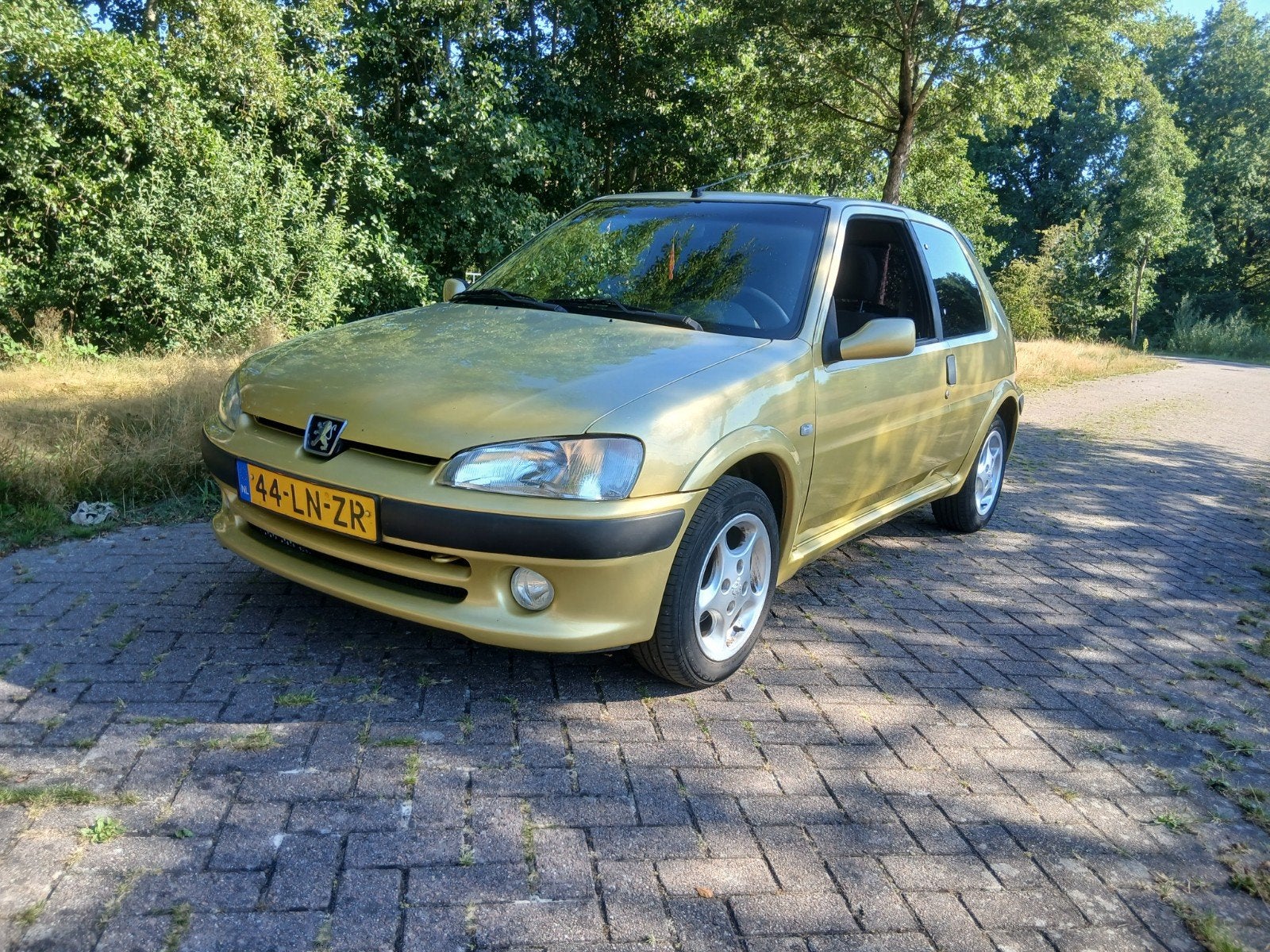 Peugeot 106 1.4 Sport 2003, Auto's, Voorwielaandrijving, 4 cilinders, 400 kg, Bedrijf