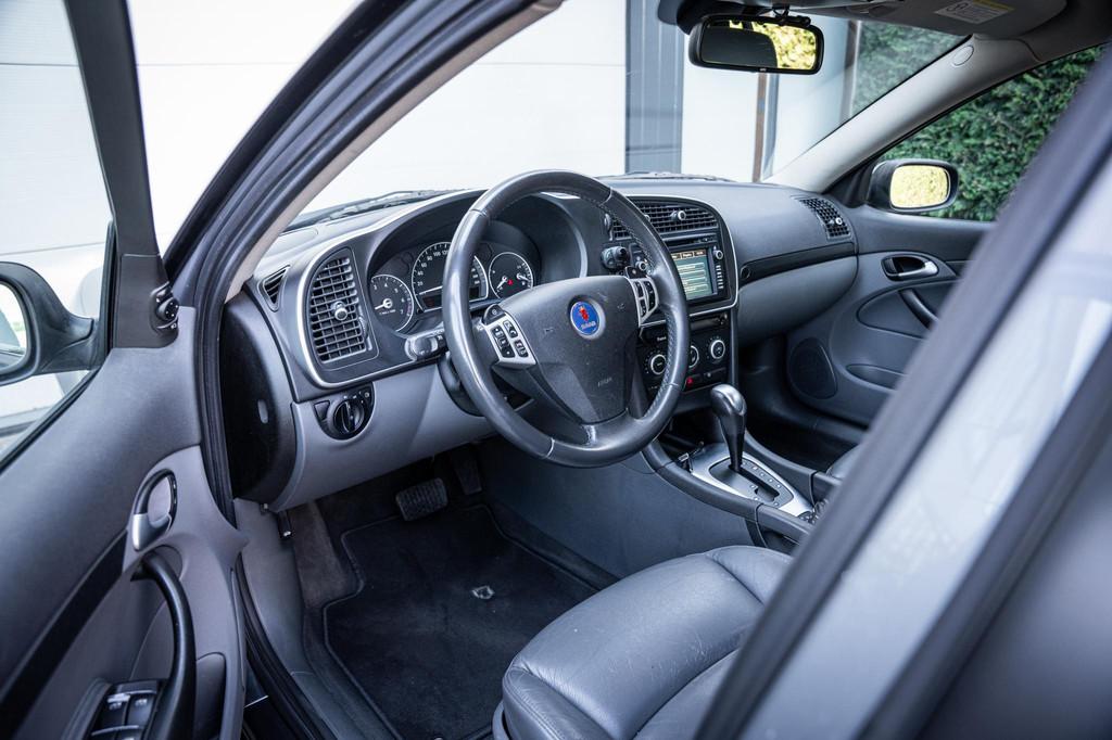 Saab 9-3 Sport Estate 1.8t AUT Intro Edition Leder|Climate|C, Auto's, Saab, 1998 cc, Stof, Gebruikt, 4 cilinders