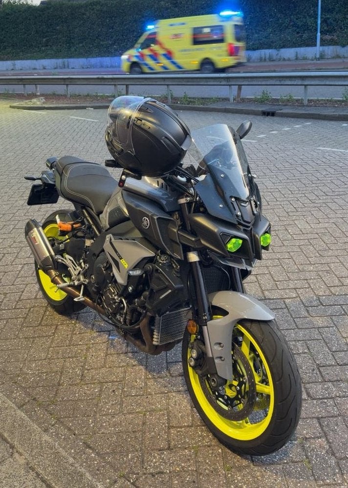 Yamaha MT-10 Nardo Grey Comfortseat QS NL-moto Abs Mivv MT10, Motoren, 4 cilinders, Motorrijbewijs A, Gebruikt, 995 cc