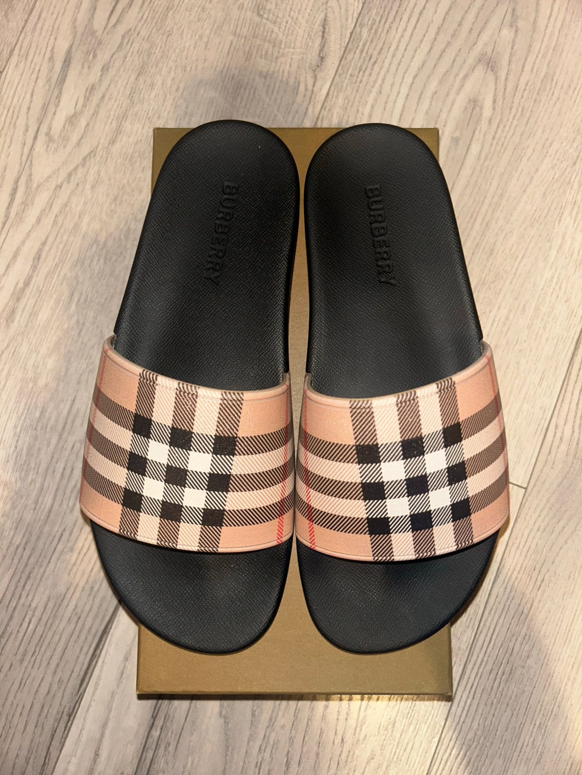BURBERRY slippers Furley maat 41, Ophalen, Nieuw, Zwart