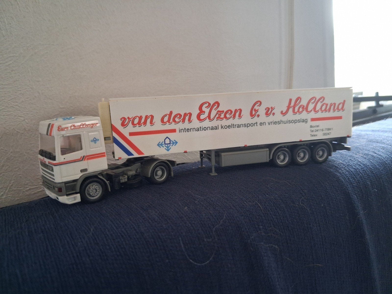 Model vrachtwagen met oplegger - Van den Elzen G. v. Holland, Ophalen of Verzenden, Zo goed als nieuw, Bus of Vrachtwagen, Overige merken