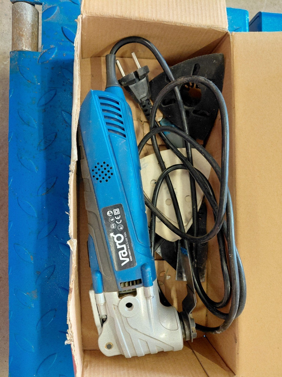 Varo VARO10037 Multitool - Zo goed als nieuw, Ophalen, Zo goed als nieuw