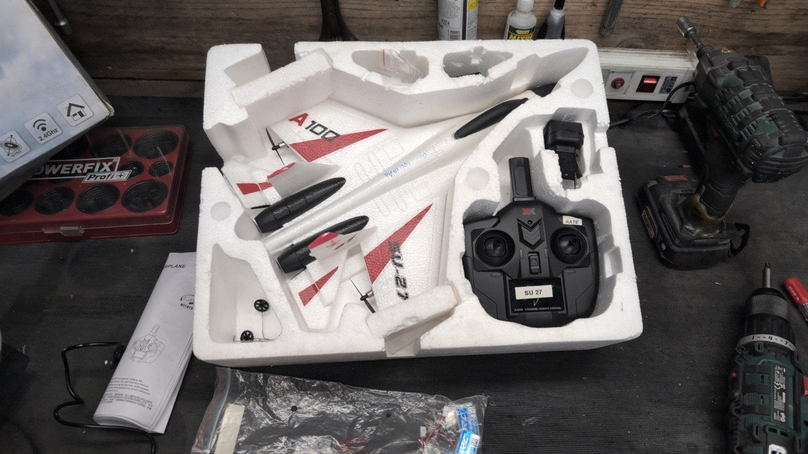 J-11 Fighter RC Vliegtuig - Nieuw in doos, Hobby en Vrije tijd, Modelbouw | Radiografisch | Vliegtuigen, Ophalen