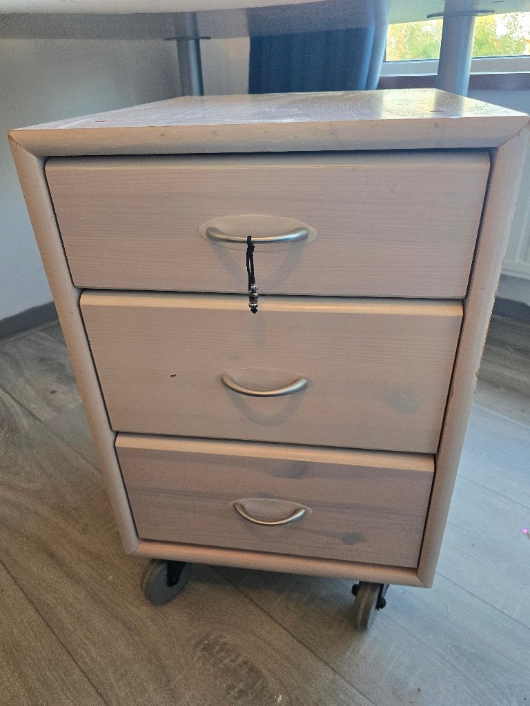 Ladekastje voor bureau, Ophalen, Gebruikt