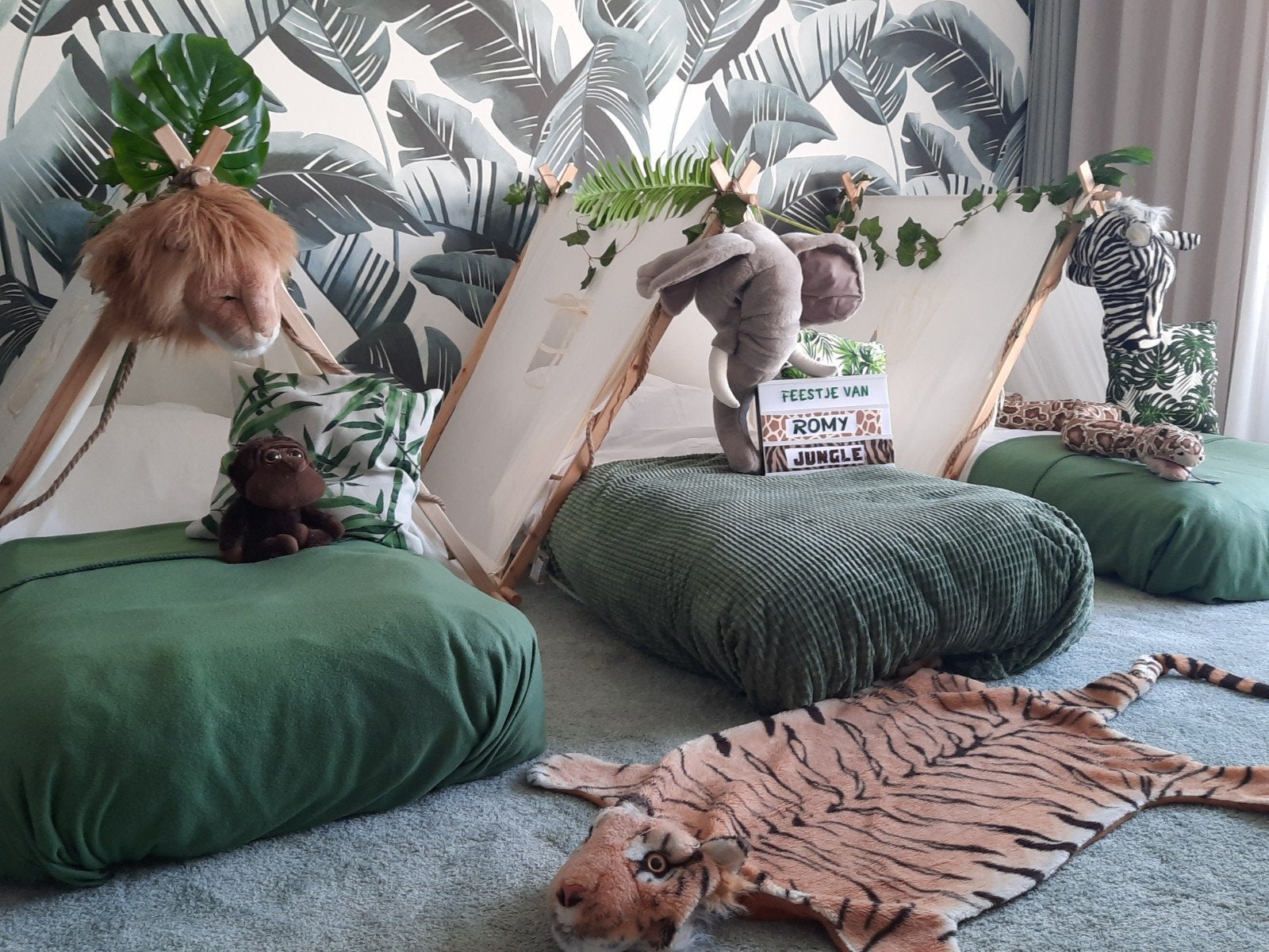 Jungle /Tipi slaapfeestje /kinderfeestje / tipitent, Ophalen, Zo goed als nieuw, Verjaardag