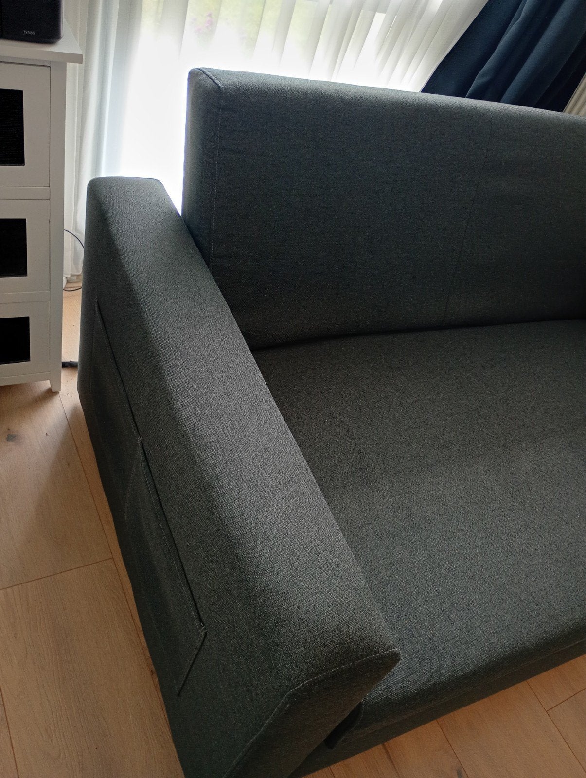 Compacte slaapbank - Ideaal voor kleine ruimtes, Ophalen, Tweepersoons, 140 cm, Zo goed als nieuw