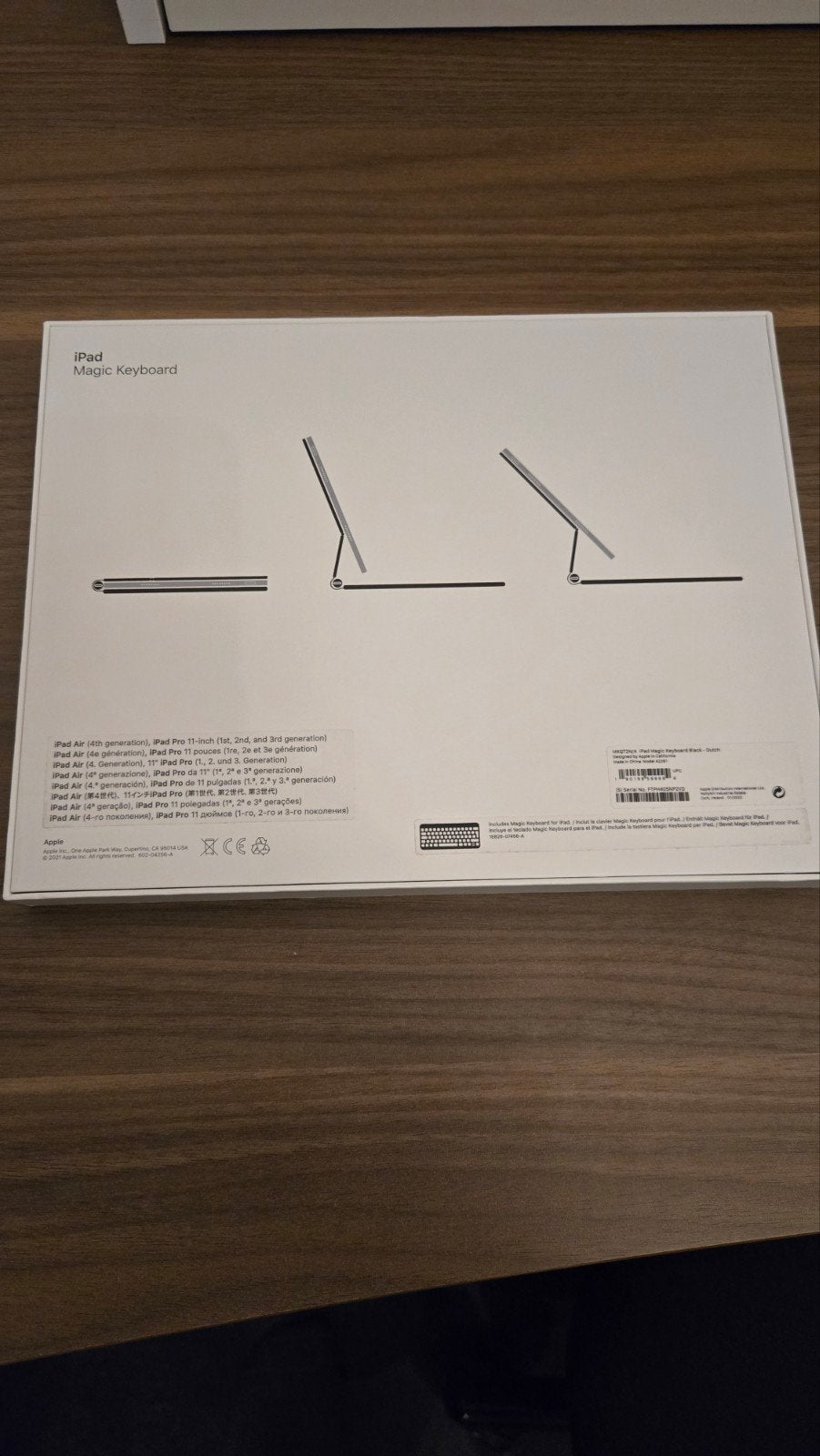 Foto 3 van iPad 11 Magic Keyboard met verlichting MXQT2N_A