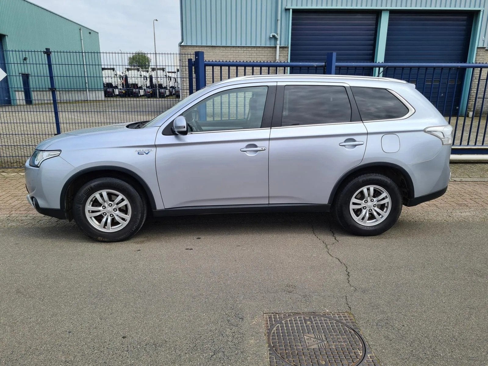 Foto 3 van Mitsubishi Outlander 2.0 PHEV AWD Hybride AUT.*AKTIEPRIJS!